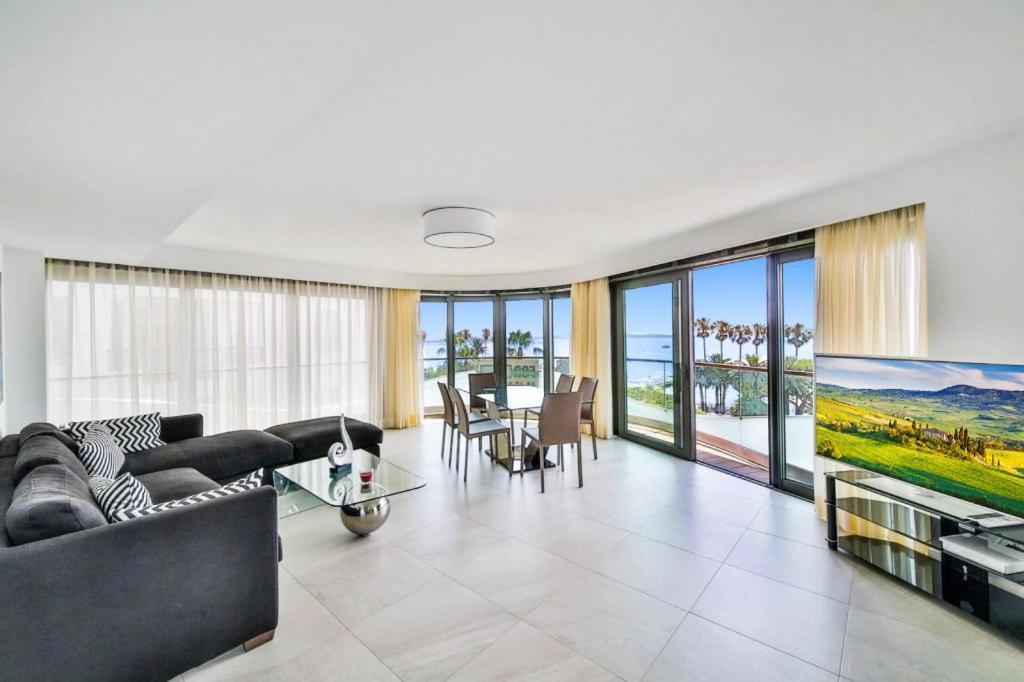 7 Croisette Apartamento Cannes Exterior foto