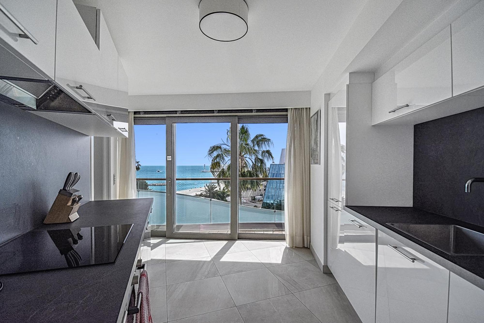 7 Croisette Apartamento Cannes Exterior foto