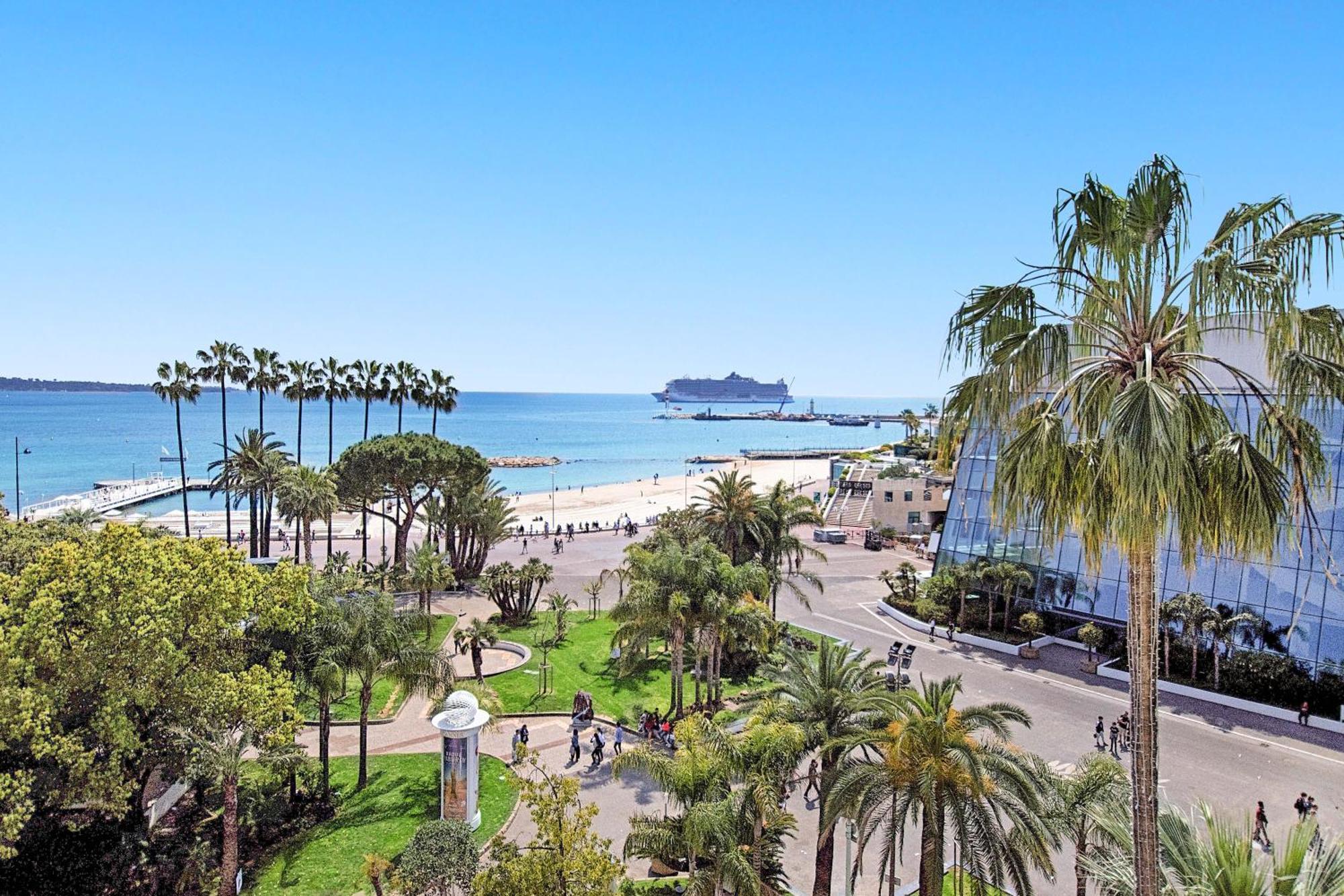 7 Croisette Apartamento Cannes Exterior foto