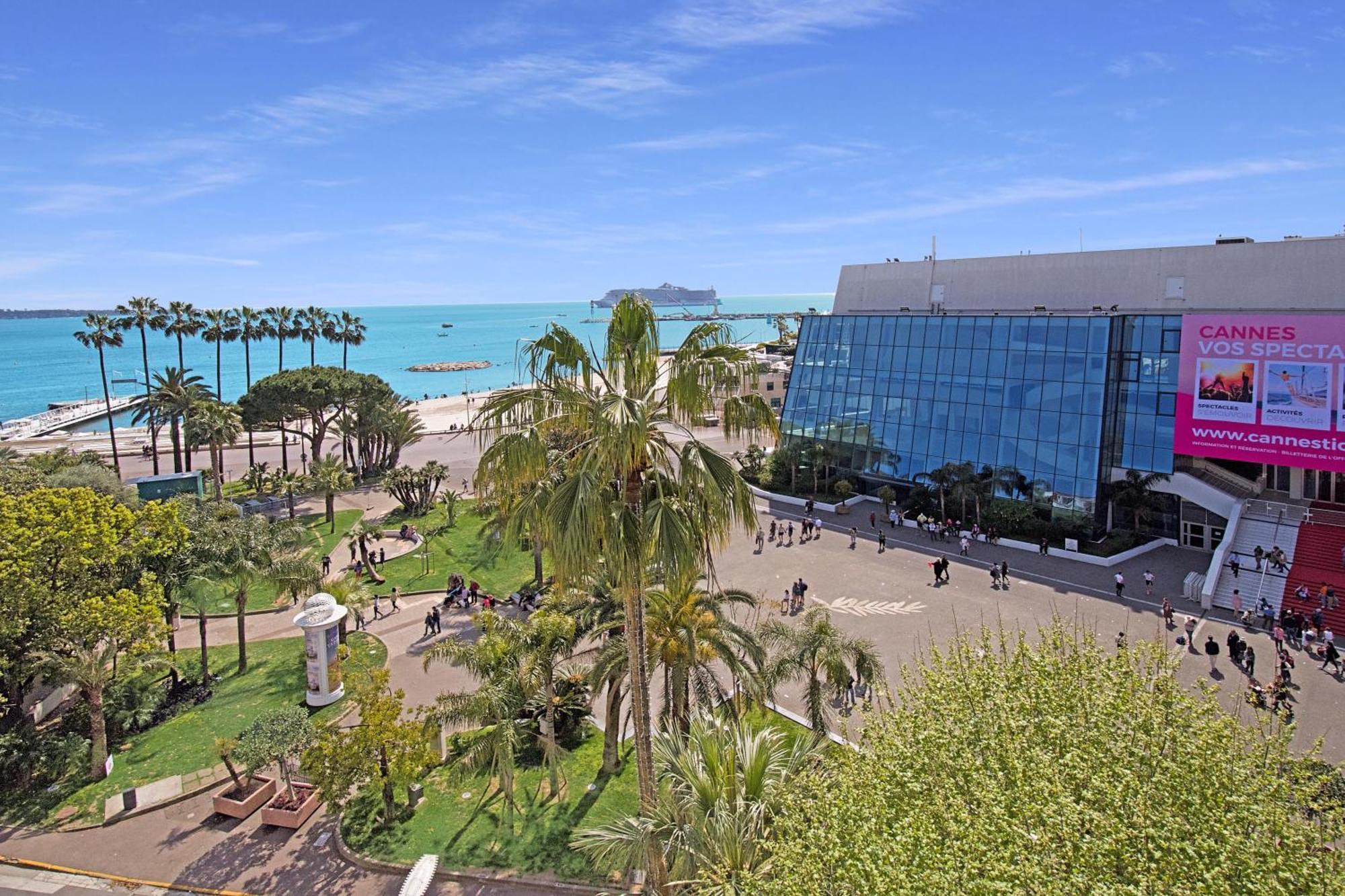7 Croisette Apartamento Cannes Exterior foto
