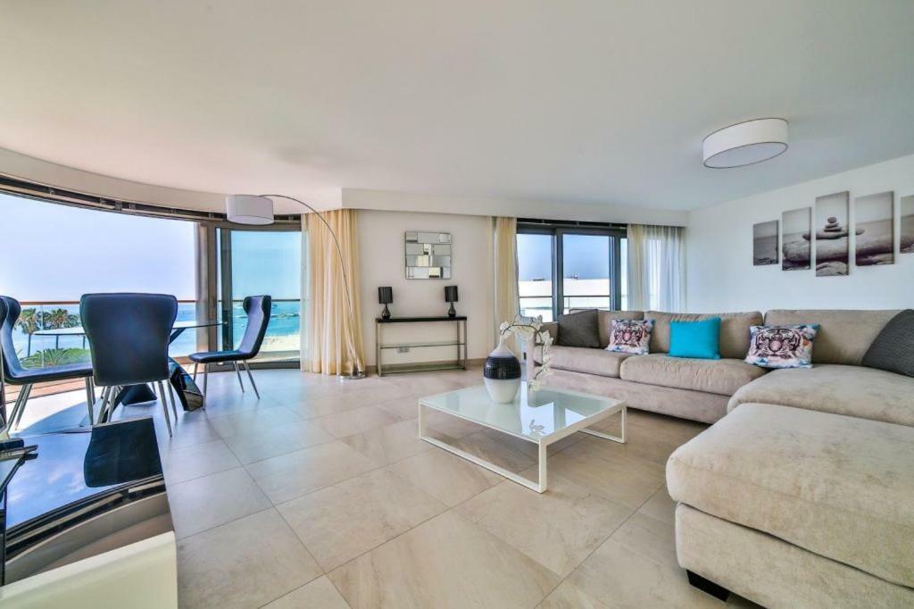 7 Croisette Apartamento Cannes Exterior foto